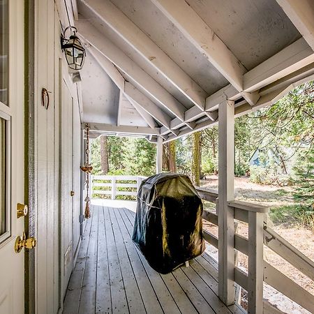 Sparrow Cove Shaver Lake Exterior photo