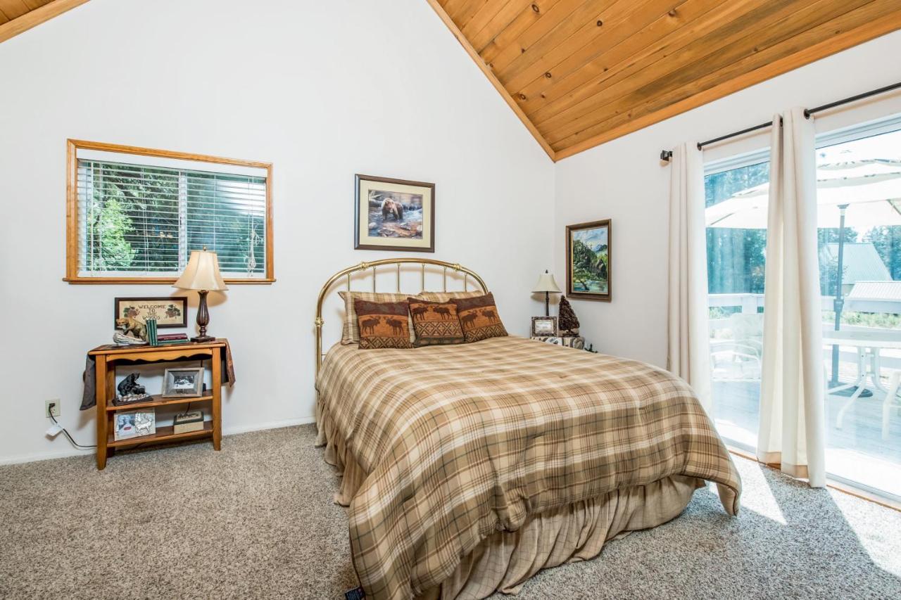 Sparrow Cove Shaver Lake Exterior photo
